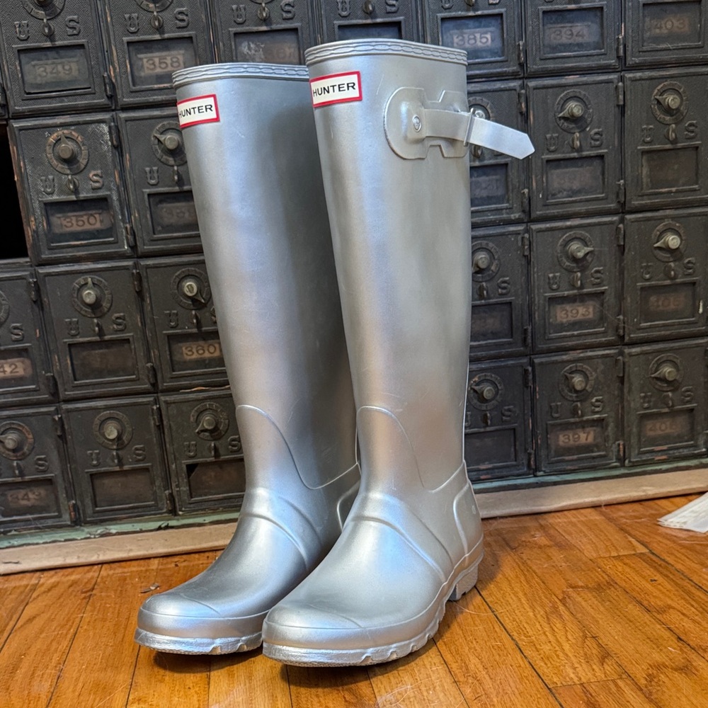 Hunter Metallic Silver Women's Rain Boots